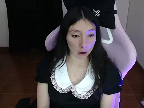 ScarlettShirahoshi online show from 09.23.25