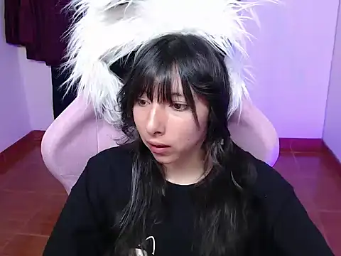 ScarlettShirahoshi online show from 10.29.25