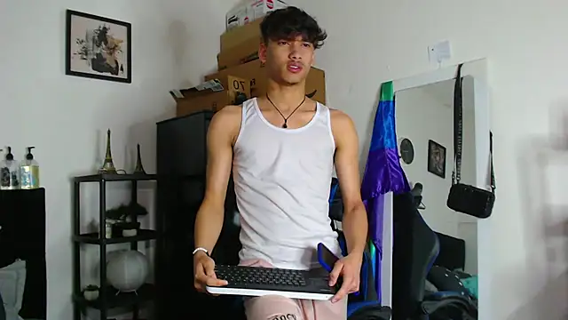 Gael Jones online show from 09.25.25