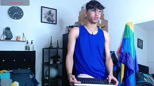 Gael Jones online show from 09.28.25