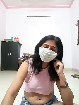 BITEXBABYlove online show from 10.30.25