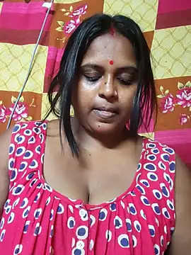 Snapshot of Hot-Show2 chatting on 10.30.25 Hot-Show2 online show from 10.30.25