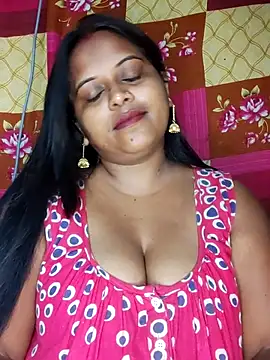 Snapshot of Hot-Show2 chatting on 11.06.25 Hot-Show2 online show from 11.06.25