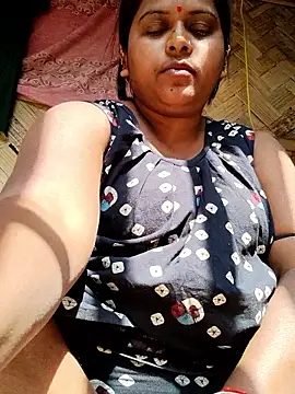 Snapshot of Hot-Show2 chatting on 01.16.26 Hot-Show2 online show from 01.16.26