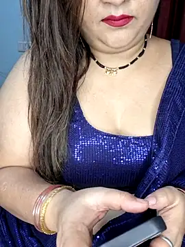 indian-hotmilfs online show from 11.21.25