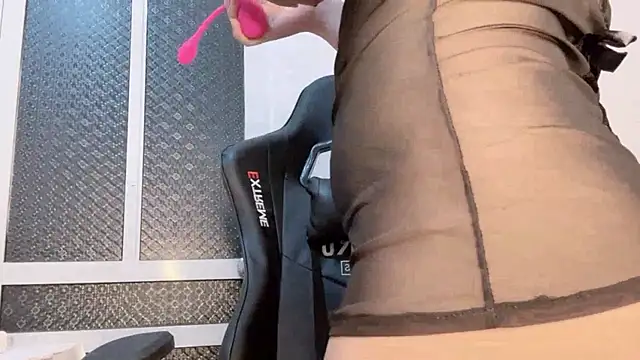   Peopeo   online show from 09.10.25