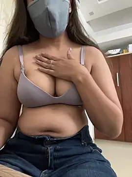 Snapshot of choleorbhature chatting on 11.23.25 choleorbhature online show from 11.23.25