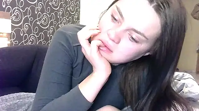 Bonny Candy online show from 11.16.25