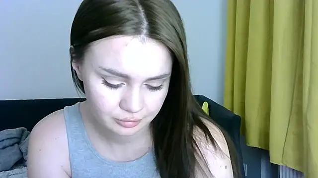 Bonny Candy online show from 12.21.25