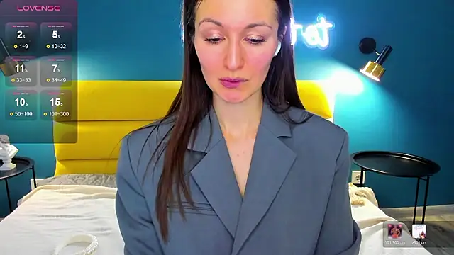 Snapshot of Joan_Nelson chatting on 01.18.26 Joan Nelson online show from 01.18.26