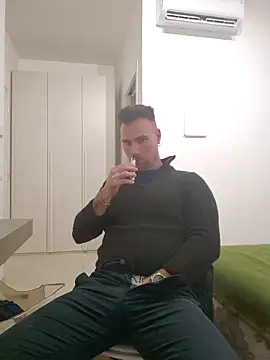 mrlyuis online show from 12.02.25