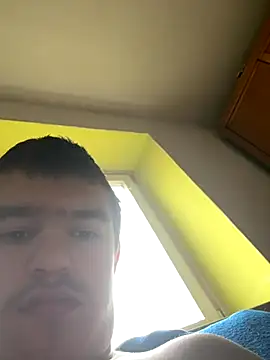 Snapshot of pussyhunter323557 chatting on 11.30.25 pussyhunter323557 online show from 11.30.25