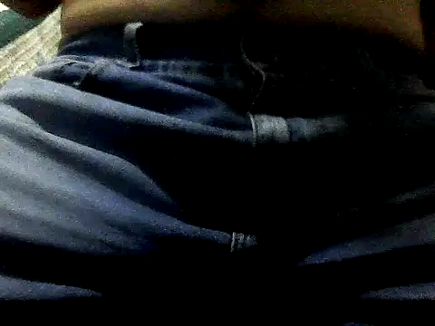 Snapshot of Lucassand chatting on 10.27.25 Lucassand online show from 10.27.25