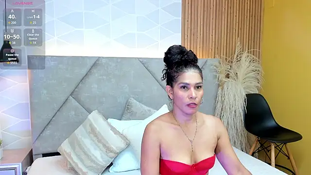 Brunnette Sensation online show from 12.17.25