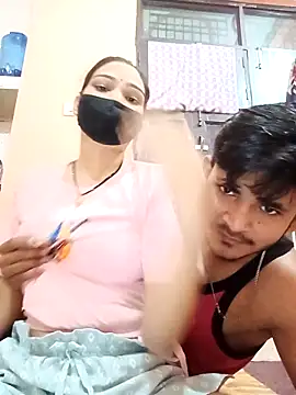 Roopacouple9 online show from 10.13.25