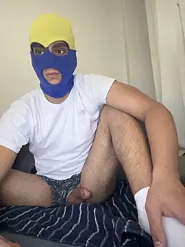 TurkishHotBoyy online show from 11.24.25