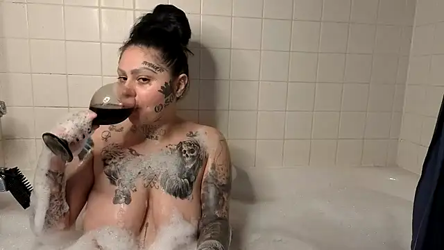 chicanachic13 online show from 11.02.25