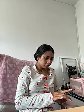 Snapshot of Victoria_alson chatting on 05.08.26 Victoria alson online show from 05.08.26