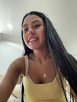 Snapshot of Victoria_alson chatting on 06.19.26 Victoria alson online show from 06.19.26