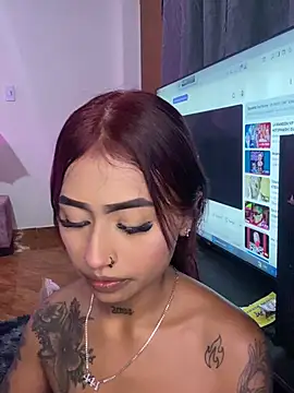 Snapshot of Dirty_isabella18 chatting on 05.10.26 Dirty isabella18 online show from 05.10.26