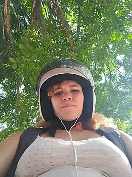 SirenRouge 69 online show from 04.22.26