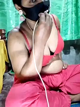 Snapshot of Mistompa24 chatting on 02.15.26 Mistompa24 online show from 02.15.26