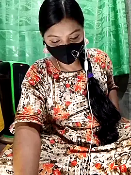 Snapshot of Mistompa24 chatting on 02.18.26 Mistompa24 online show from 02.18.26