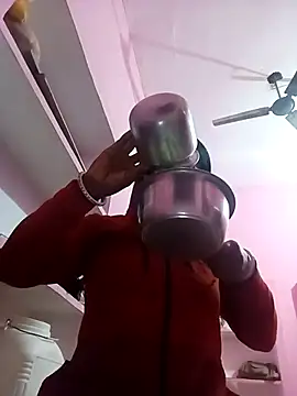 Snapshot of Rubi_sarma chatting on 11.14.25 Rubi sarma online show from 11.14.25