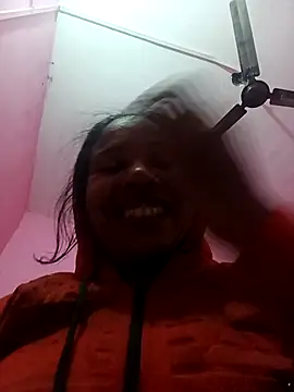 Snapshot of Rubi_sarma chatting on 11.15.25 Rubi sarma online show from 11.15.25