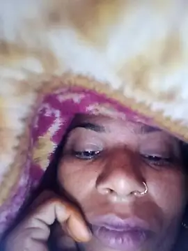 Snapshot of Rubi_sarma chatting on 11.20.25 Rubi sarma online show from 11.20.25