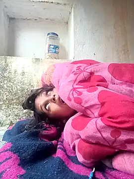 Snapshot of cute_diya_12 chatting on 01.06.26 cute diya 12 online show from 01.06.26