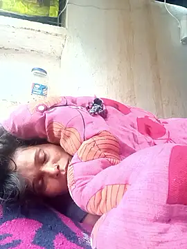 Snapshot of cute_diya_12 chatting on 01.08.26 cute diya 12 online show from 01.08.26