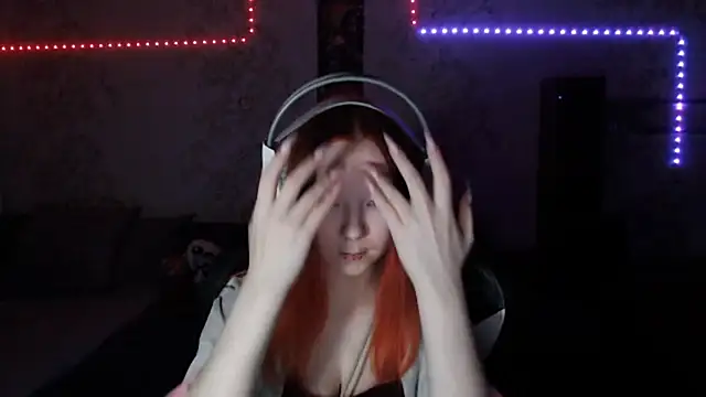 PansyBorriello online show from 09.09.25