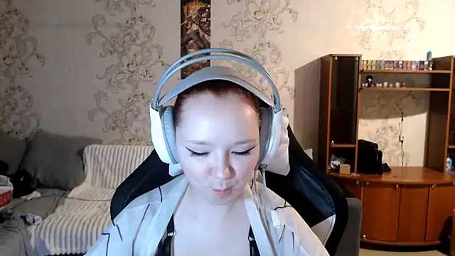 PansyBorriello online show from 09.15.25