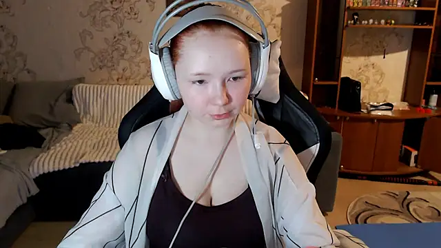 PansyBorriello online show from 10.17.25