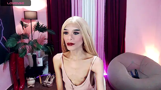 itsmeMonicaloove69 online show from 09.12.25