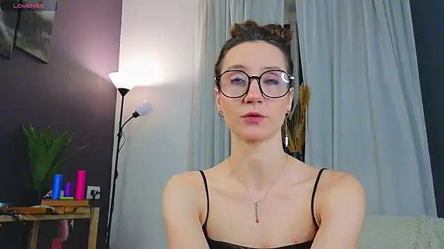 laracroftmansion online show from 05.27.26