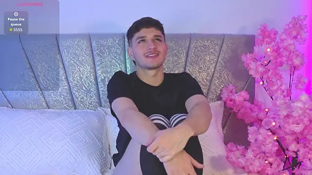 LiamMuller online show from 04.23.26