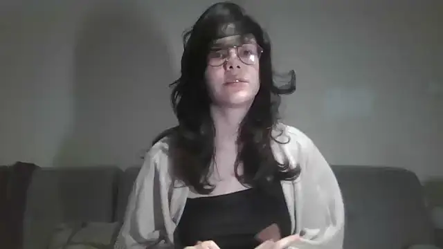 Snapshot of LaVostraDorothy chatting on 10.10.25 LaVostraDorothy online show from 10.10.25