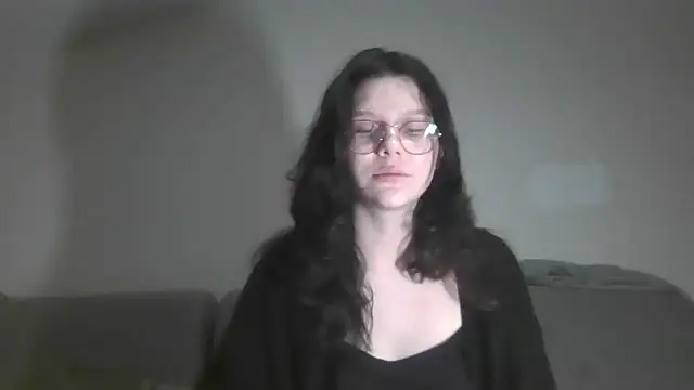 Snapshot of LaVostraDorothy chatting on 10.26.25 LaVostraDorothy online show from 10.26.25