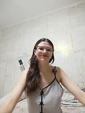 LaVostraDorothy online show from 07.24.26