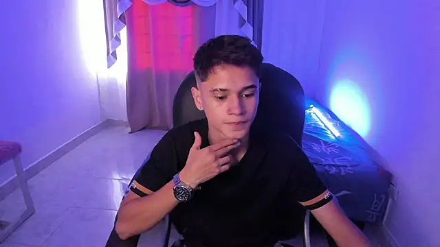 Aron Boyy online show from 11.01.25