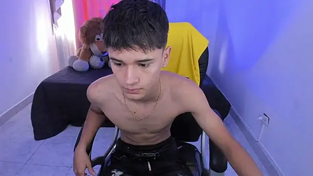 Aron Boyy online show from 02.16.26