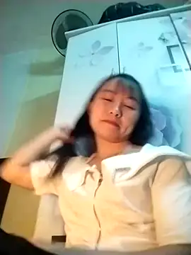 Snapshot of __Sasulq__ chatting on 09.18.25 Sasulq online show from 09.18.25