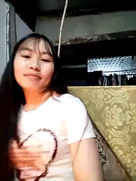 Snapshot of __Sasulq__ chatting on 10.31.25 Sasulq online show from 10.31.25