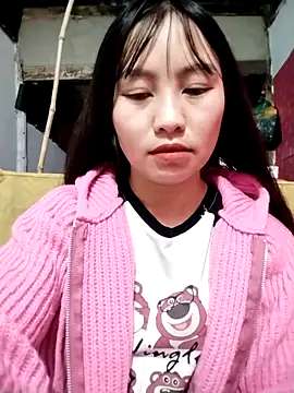 Snapshot of __Sasulq__ chatting on 11.05.25 Sasulq online show from 11.05.25