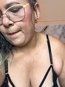 Lucy Milf 474 online show from 04.24.26