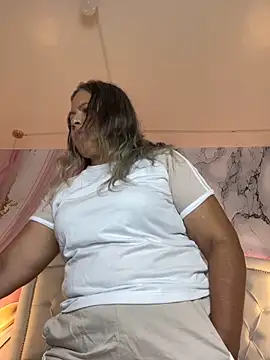 Lucy Milf 474 online show from 04.27.26