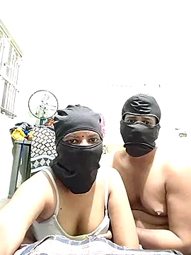 crazcy-couples online show from 09.09.25