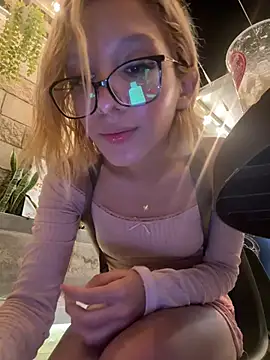 SweetBunnyGF online show from 06.22.26